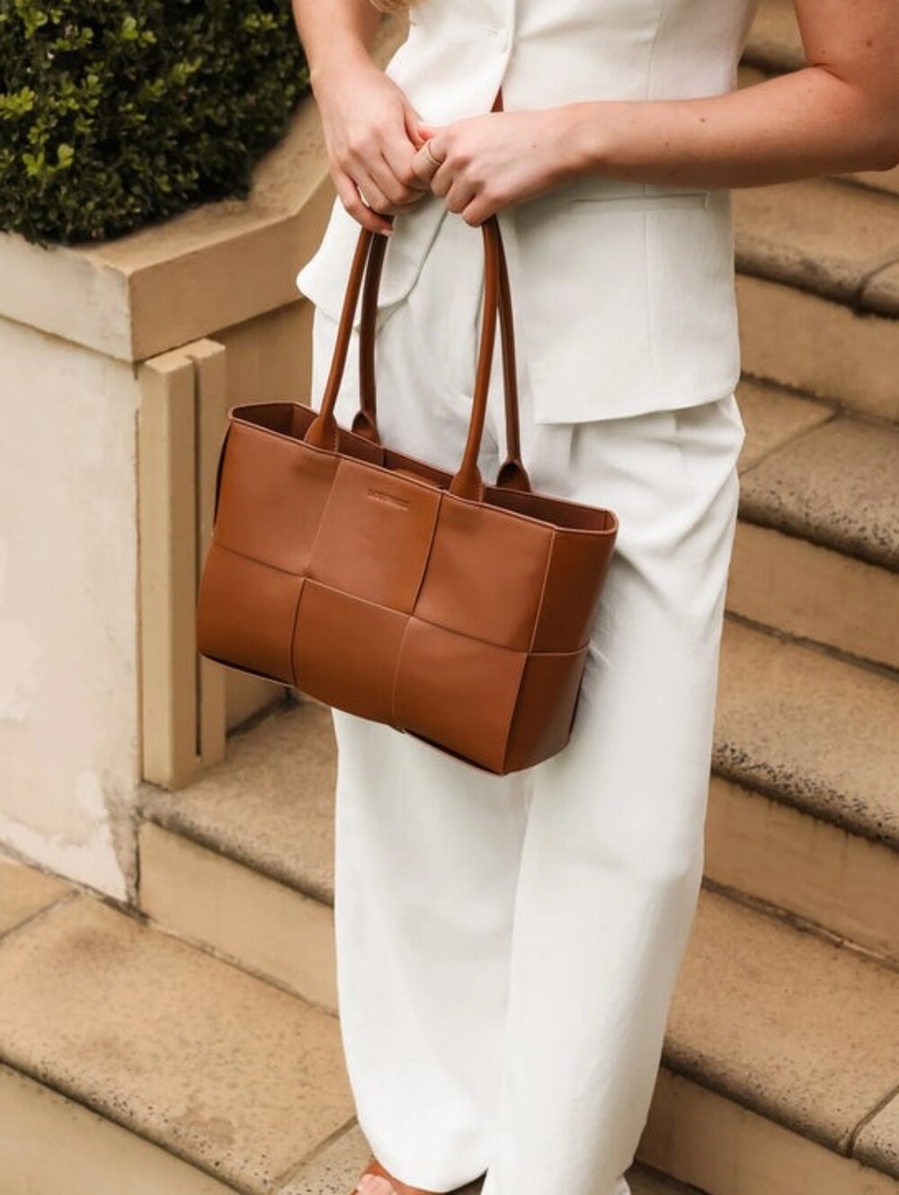 Louenhide Gwen Handbag Tan